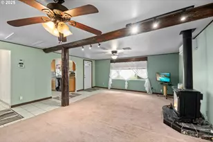 10 SE Kegler Ave, Winston, OR 97496 - Photo 8