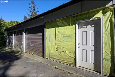 1731 S 20th St, Coos Bay, OR 97420 - Photo 8