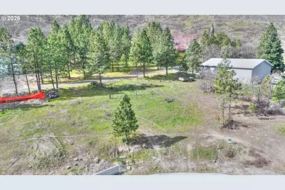 2442 W 15th St #39, The Dalles, OR 97058 - Photo 10