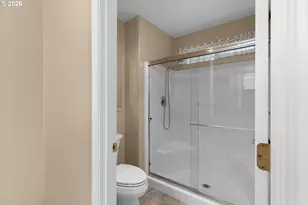 147 Wingfoot Ct, Winchester, OR 97495 - Photo 22