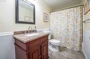 10 Davis Pl, Cottage Grove, OR 97424 - Photo 26