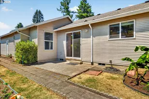 2008 SE 143rd Ave, Portland, OR 97233 - Photo 34