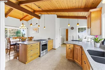 4064 S Barrett St, Salem, OR 97302 - Photo 10