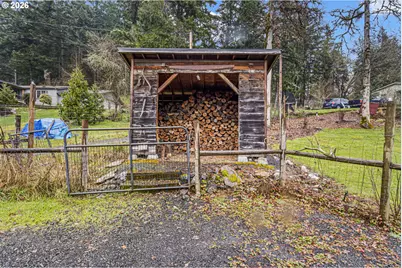 106 Odille Ct, Glide, OR 97443 - Photo 40