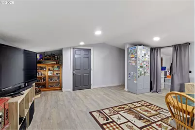 106 Odille Ct, Glide, OR 97443 - Photo 32