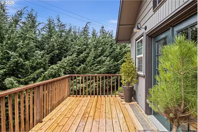 106 Odille Ct, Glide, OR 97443 - Photo 2