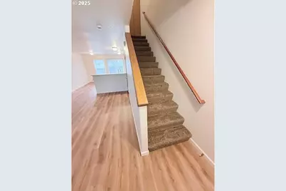 6642 SE 80th Ave, Portland, OR 97206 - Photo 4