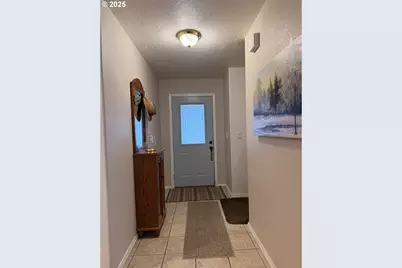 863 W Hartley Ave, Hermiston, OR 97838 - Photo 4