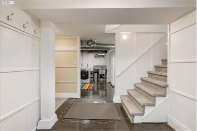 8108 SW 9th Ave, Portland, OR 97219 - Photo 26