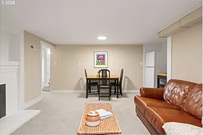 8108 SW 9th Ave, Portland, OR 97219 - Photo 28