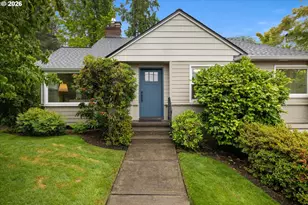 8108 SW 9th Ave, Portland, OR 97219 - Photo 2