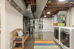 8108 SW 9th Ave, Portland, OR 97219 - Photo 30
