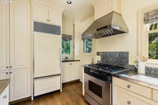 2724 NW Imperial Terrace, Portland, OR 97210 - Photo 6