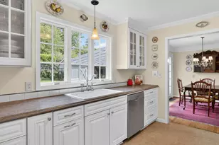 5025 SW Vermont St, Portland, OR 97219 - Photo 14