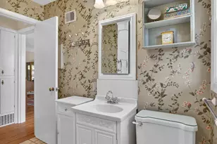 5025 SW Vermont St, Portland, OR 97219 - Photo 18