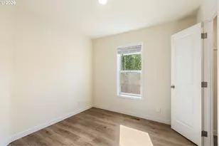 271 SE Robinson St, Winston, OR 97496 - Photo 34