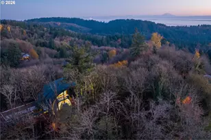 216 NW Royal Blvd, Portland, OR 97210 - Photo 6