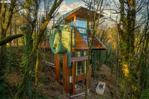 216 NW Royal Blvd, Portland, OR 97210 - Photo 4