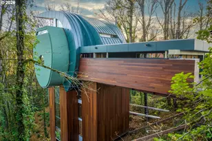 216 NW Royal Blvd, Portland, OR 97210 - Photo 16