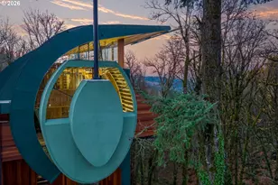 216 NW Royal Blvd, Portland, OR 97210 - Photo 2