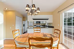 660 Jade St, Sutherlin, OR 97479 - Photo 10