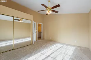 660 Jade St, Sutherlin, OR 97479 - Photo 38