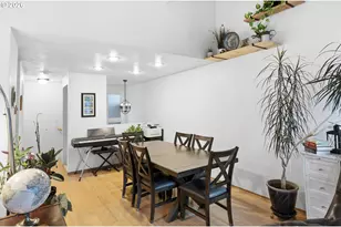 422 Stonewood Dr, Eugene, OR 97405 - Photo 10