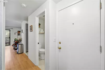 422 Stonewood Dr, Eugene, OR 97405 - Photo 22