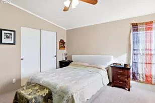 1000 S McKern Ct, Newberg, OR 97132 - Photo 16