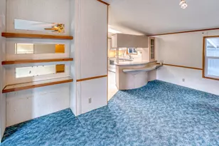 301 E Columbia Dr, Newberg, OR 97132 - Photo 10