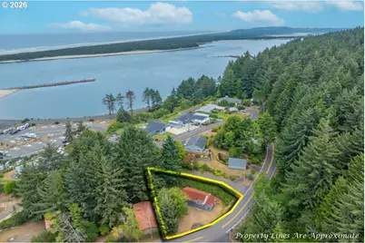 188 Sunset Dr, Reedsport, OR 97467 - Photo 2