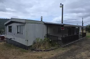 368 Pleasant Ave, Roseburg, OR 97470 - Photo 1