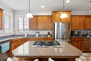 1401 Ranier Loop NW, Salem, OR 97304 - Photo 14