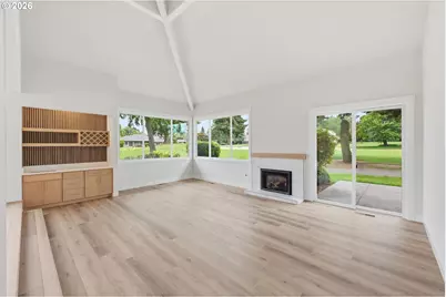 8055 SW Winchester Way, Wilsonville, OR 97070 - Photo 8