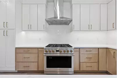8055 SW Winchester Way, Wilsonville, OR 97070 - Photo 12