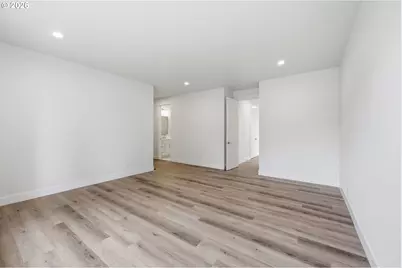 8055 SW Winchester Way, Wilsonville, OR 97070 - Photo 20