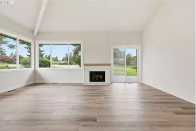 8055 SW Winchester Way, Wilsonville, OR 97070 - Photo 16
