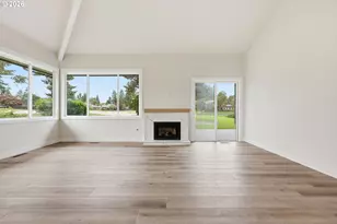 8055 SW Winchester Way, Wilsonville, OR 97070 - Photo 16