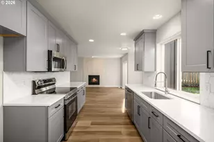 20831 SW Trails End Dr, Sherwood, OR 97140 - Photo 4