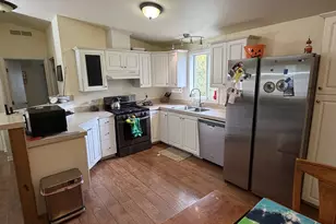 17021 Ferry Creek Heights Rd, Brookings, OR 97415 - Photo 12