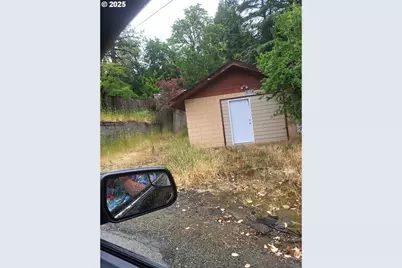 235 Bilger Creek Rd, Myrtle Creek, OR 97457 - Photo 4