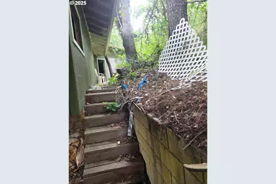 235 Bilger Creek Rd, Myrtle Creek, OR 97457 - Photo 2