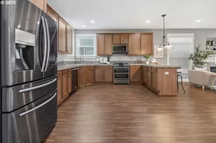 18768 Sunblaze Dr, Oregon City, OR 97045 - Photo 6