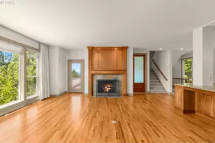 10027 NW Skyline Heights Dr, Portland, OR 97229 - Photo 8