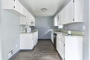 4301 NE 137th Ave, Vancouver, WA 98682 - Photo 6