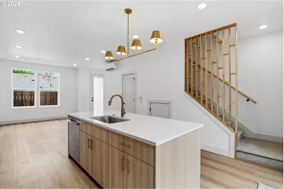 4062 SE Long St, Portland, OR 97202 - Photo 6