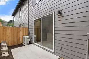 4062 SE Long St, Portland, OR 97202 - Photo 14