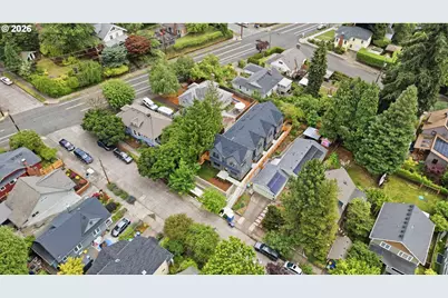 4062 SE Long St, Portland, OR 97202 - Photo 16