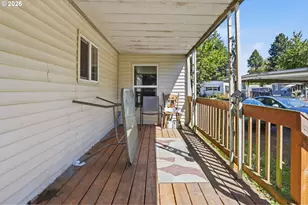 16745 SE Division St, Portland, OR 97236 - Photo 8
