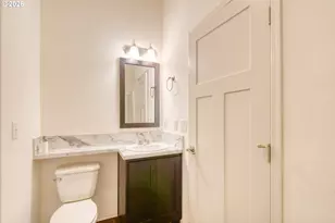 826 SE 10th St, Pendleton, OR 97801 - Photo 22